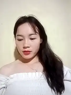 Snapshot of dorothyxx chatting on 12.21.25 dorothyxx online show from 12.21.25