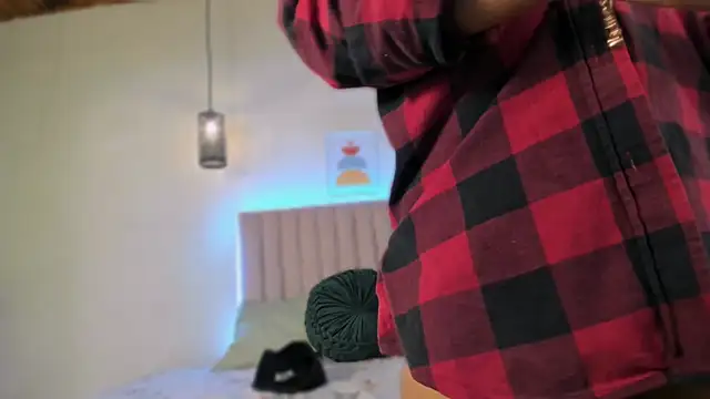 danika moriii online show from 10.23.25