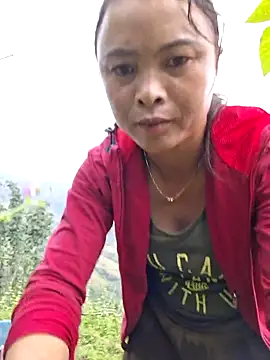 xuxulovezz online show from 10.03.25