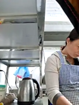 xuxulovezz online show from 04.17.26