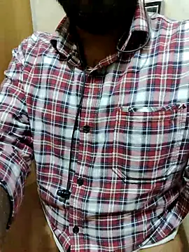 Snapshot of Karthk1010D chatting on 09.24.25 Karthk1010D online show from 09.24.25