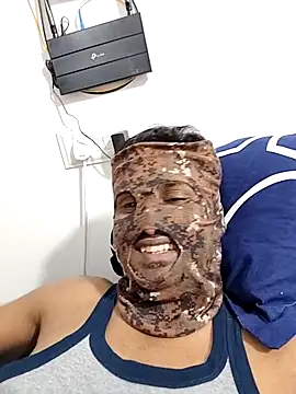 Snapshot of Rushasharma_368 chatting on 10.17.25 Rushasharma 368 online show from 10.17.25