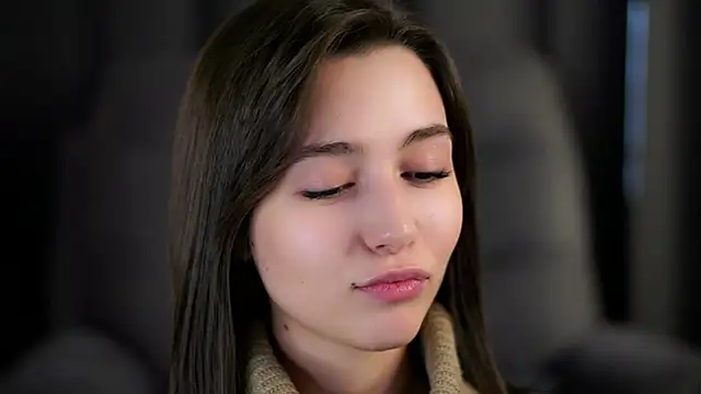 LettySlovacek online show from 10.10.25