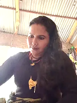 Sushmita Love online show from 10.26.25
