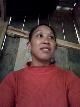 Snapshot of vtmbae chatting on 10.25.25 vtmbae online show from 10.25.25