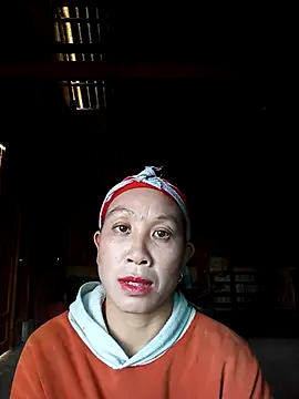 Snapshot of vtmbae chatting on 11.27.25 vtmbae online show from 11.27.25