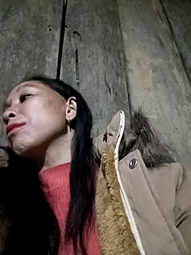 Snapshot of vtmbae chatting on 12.14.25 vtmbae online show from 12.14.25