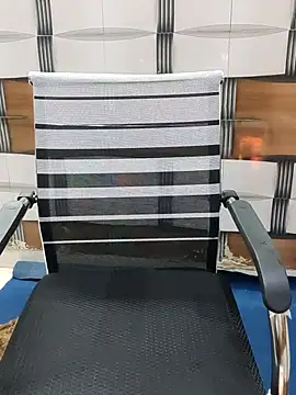 Snapshot of Soni_cute86526 chatting on 12.14.25 Soni cute86526 online show from 12.14.25