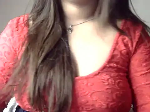 Snapshot of Aaliya02 chatting on 10.26.25 Aaliya02 online show from 10.26.25