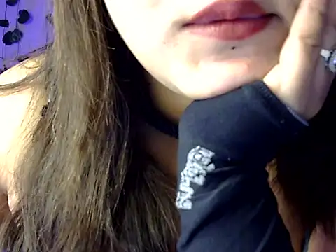 Snapshot of Aaliya02 chatting on 01.07.26 Aaliya02 online show from 01.07.26