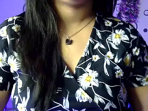 Snapshot of Aaliya02 chatting on 03.01.26 Aaliya02 online show from 03.01.26