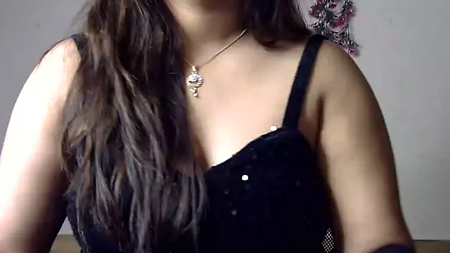 Aaliya02 online show from 06.18.26