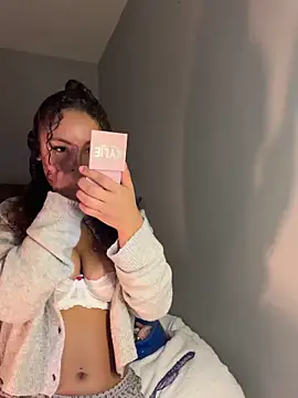 OliviaAshhh online show from 11.22.25