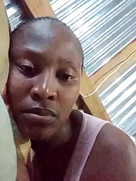 Snapshot of l4_love chatting on 03.10.26 l4 love online show from 03.10.26