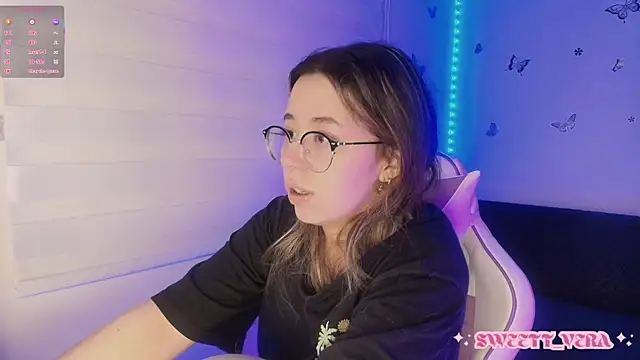 Snapshot of sweettvera chatting on 11.06.25 sweettvera online show from 11.06.25