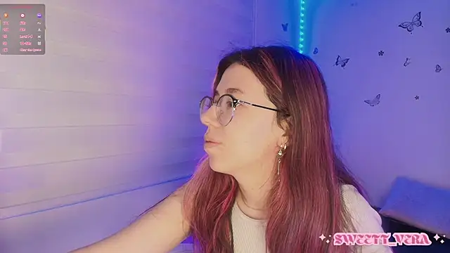 Snapshot of sweettvera chatting on 11.14.25 sweettvera online show from 11.14.25