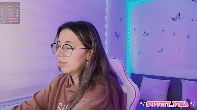 Snapshot of sweettvera chatting on 12.05.25 sweettvera online show from 12.05.25