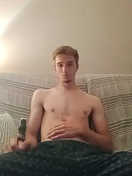 Snapshot of jorgeereyy chatting on 10.07.25 jorgeereyy online show from 10.07.25