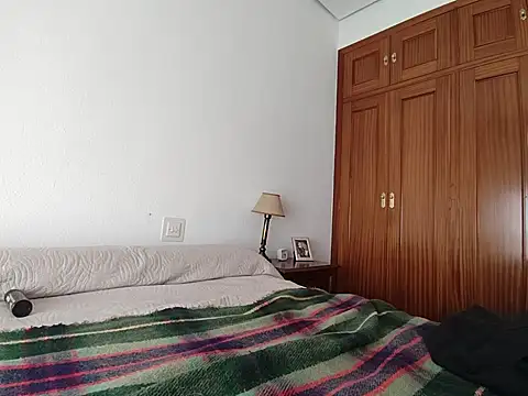 Snapshot of jorgeereyy chatting on 10.08.25 jorgeereyy online show from 10.08.25