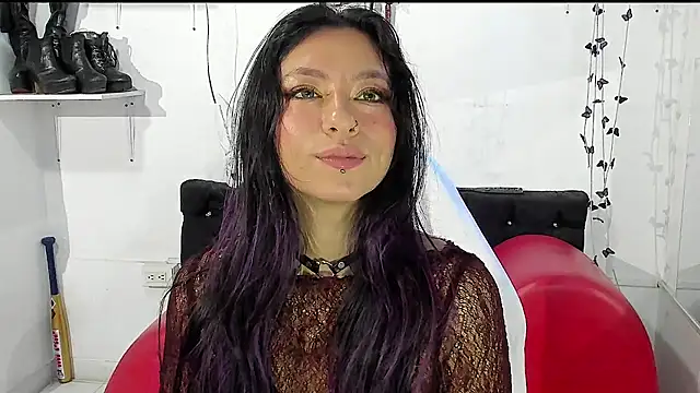 Snapshot of ValeryTatto chatting on 07.02.26 ValeryTatto online show from 07.02.26