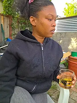 Snapshot of tokyobelle chatting on 03.27.26 tokyobelle online show from 03.27.26