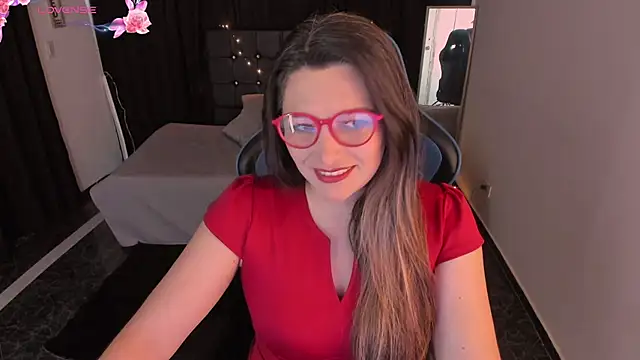 Snapshot of Hanna_MA chatting on 11.06.25 Hanna MA online show from 11.06.25