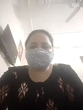 Cute-Purva online show from 10.28.25