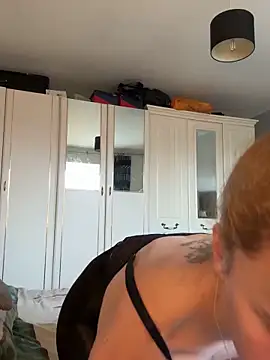 EmmieMaexox online show from 10.15.25