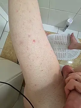 Salsicha244 online show from 11.04.25