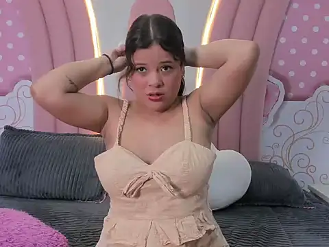 SofiaaBigBoobs online show from 11.05.25