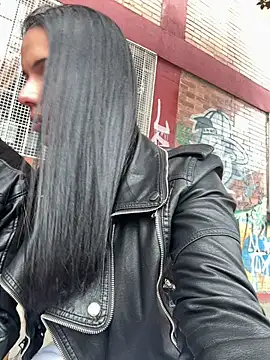 Anavalle online show from 04.11.26