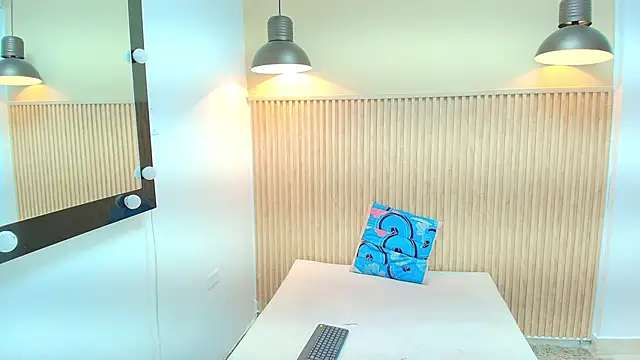 Frayhot777 online show from 02.06.26