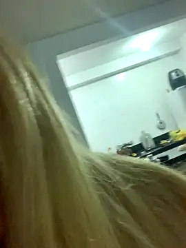 Snapshot of ninfabbz chatting on 10.28.25 ninfabbz online show from 10.28.25