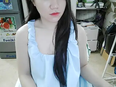 Ara4865 online show from 10.28.25