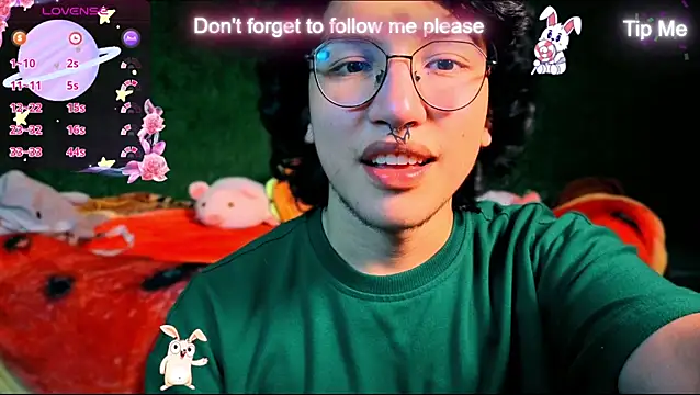 Snapshot of -BlueOpal- chatting on 10.28.25 -BlueOpal- online show from 10.28.25