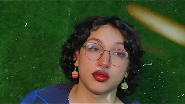 Snapshot of -BlueOpal- chatting on 11.21.25 -BlueOpal- online show from 11.21.25