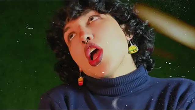 Snapshot of -BlueOpal- chatting on 11.22.25 -BlueOpal- online show from 11.22.25