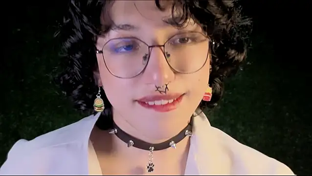 Snapshot of -BlueOpal- chatting on 12.01.25 -BlueOpal- online show from 12.01.25