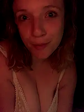 Snapshot of Seturselfonfire chatting on 10.01.25 Seturselfonfire online show from 10.01.25