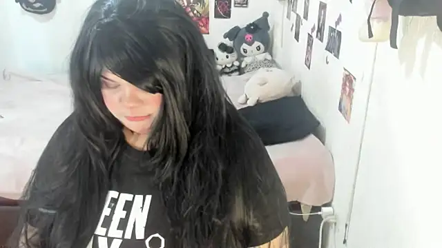 Snapshot of Venussz_gothicc chatting on 11.13.25 Venussz gothicc online show from 11.13.25