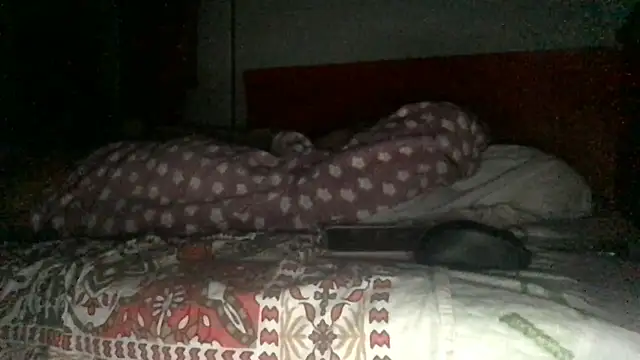 paula19800 online show from 11.29.25