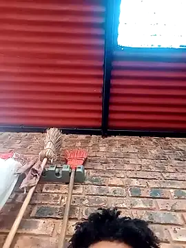 Snapshot of Goofygoody17 chatting on 10.11.25 Goofygoody17 online show from 10.11.25