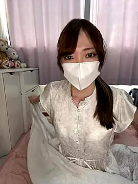 Moe v v online show from 10.17.25