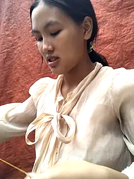 Mai lovely online show from 10.01.25