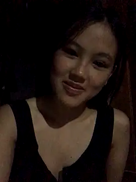 Mai lovely online show from 10.08.25