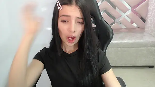 cynthia ch online show from 11.09.25