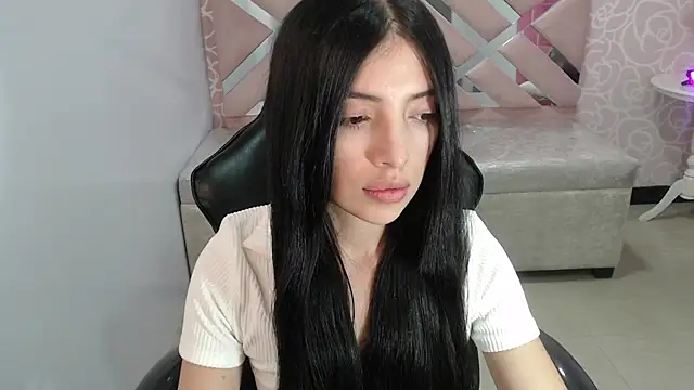 cynthia ch online show from 11.21.25