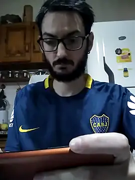 Snapshot of Fefede97_ chatting on 11.10.25 Fefede97 online show from 11.10.25