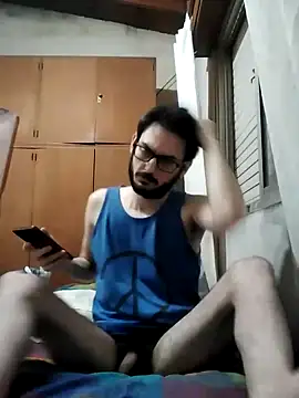 Snapshot of Fefede97_ chatting on 11.17.25 Fefede97 online show from 11.17.25