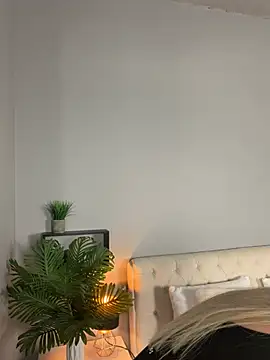 Snapshot of MaryDavies chatting on 03.20.26 MaryDavies online show from 03.20.26